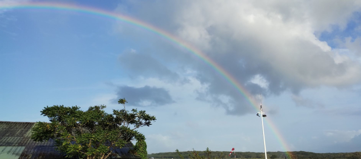 Arc-en-ciel matinal au Raizet
