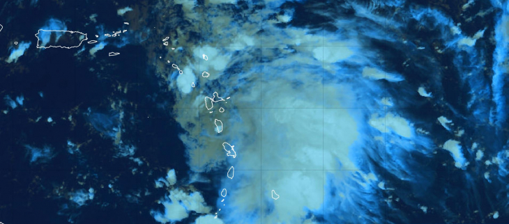 image satellite de l'onde tropical n°28